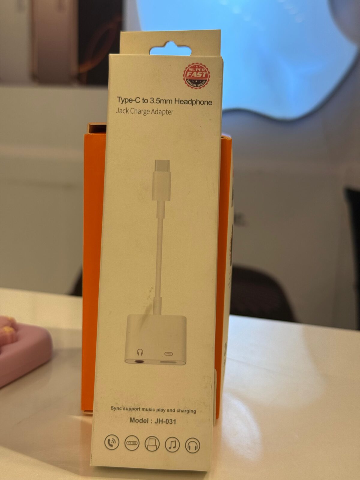 Type-C to 3.mm Headphone - Image 1