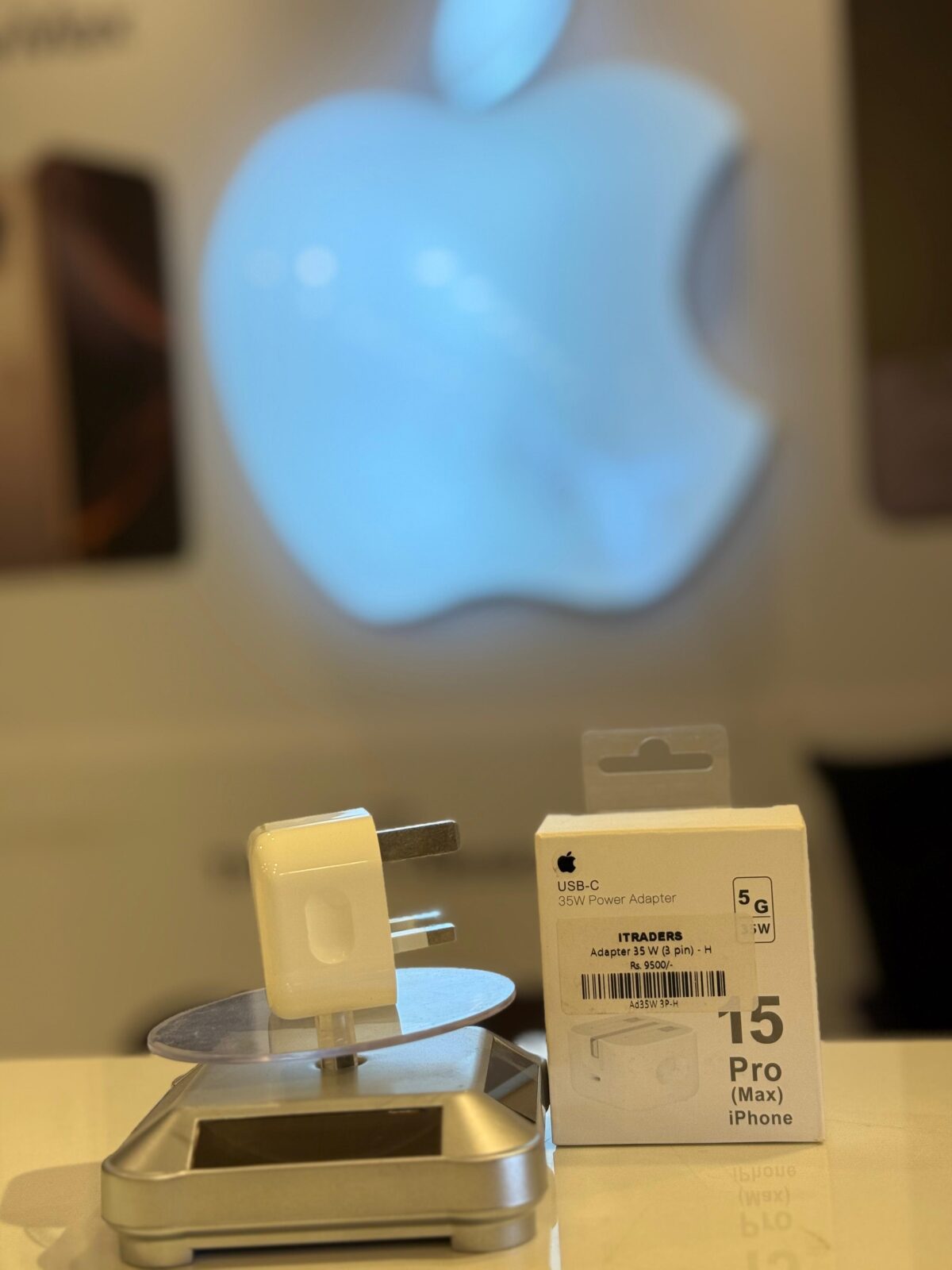 15 Pro(max) - Image 1